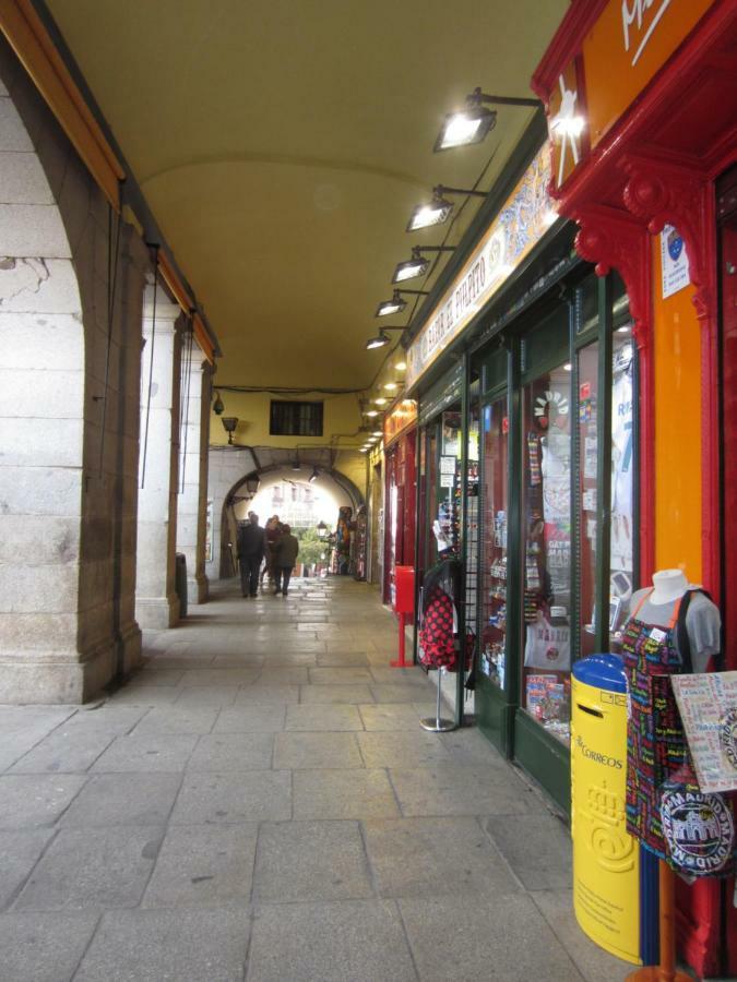 Charming View Plaza Mayor Мадрид Экстерьер фото